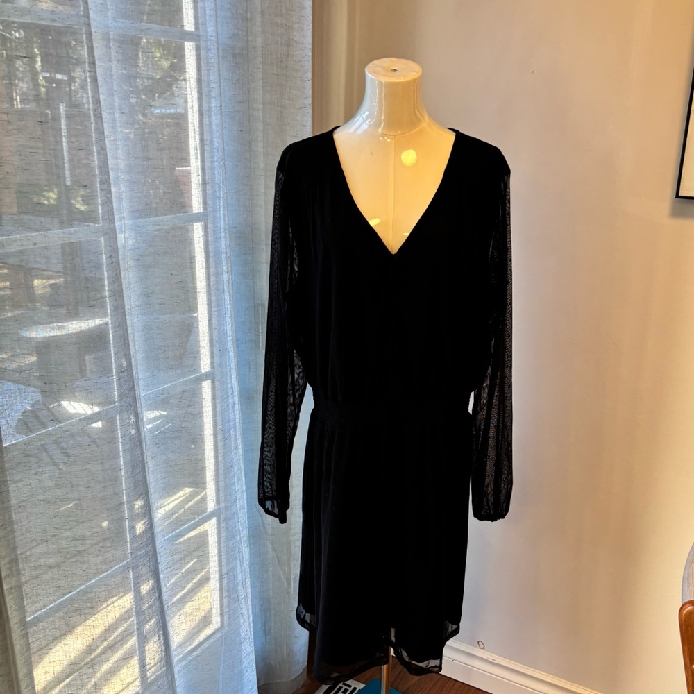 Daniel Rainn Black Long Sleeve Dress